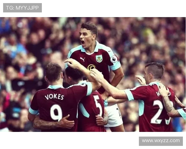 伯恩利主场迎战哈德斯菲决战英冠争夺关键三分